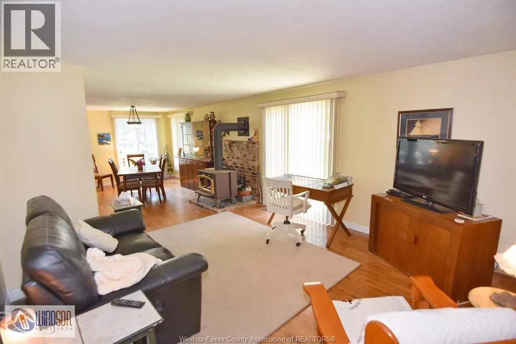 474 COUNTY RD 50 East