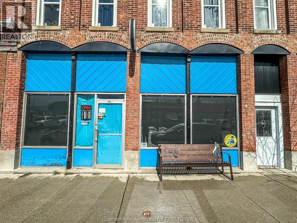 35 Main STREET West