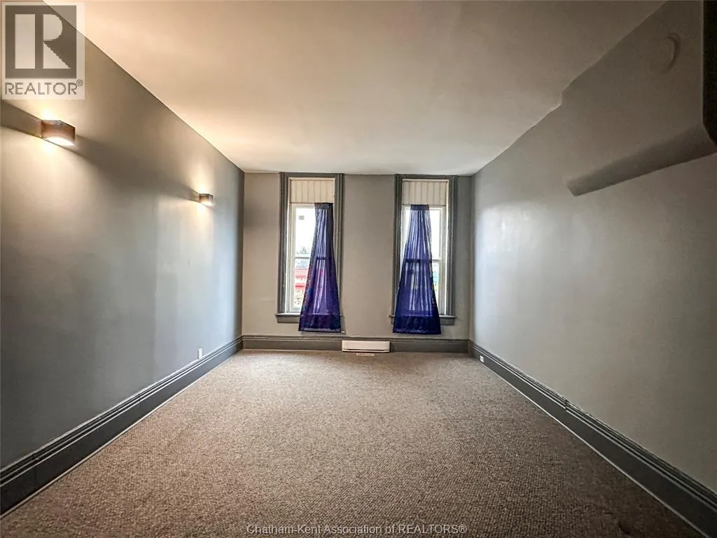 35 Main STREET West
