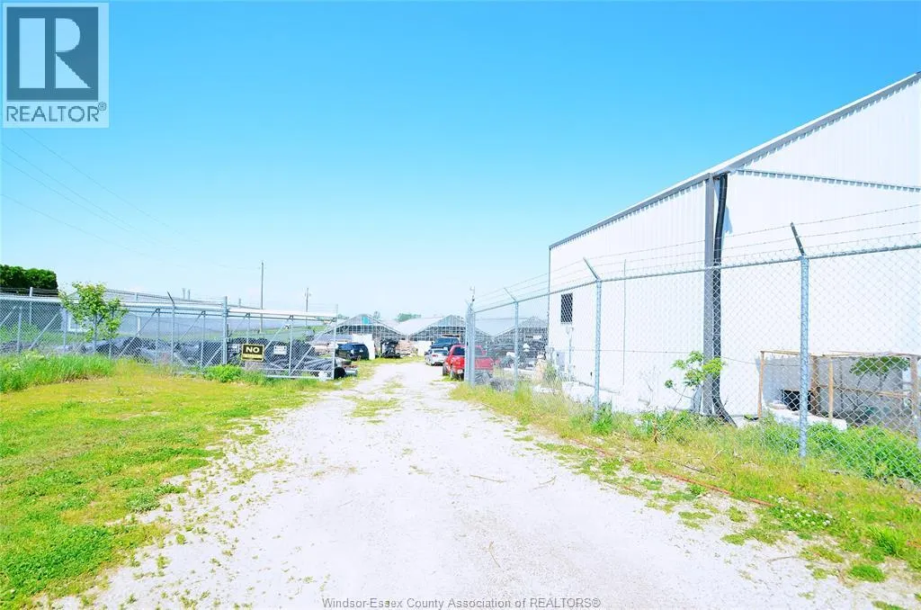 325 Talbot Street W