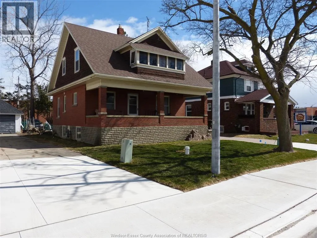 23 QUEEENS AVENUE