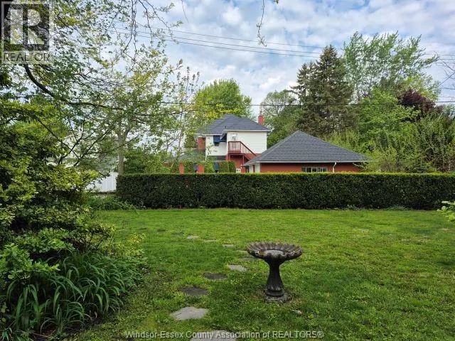121 DIVISION STREET South
