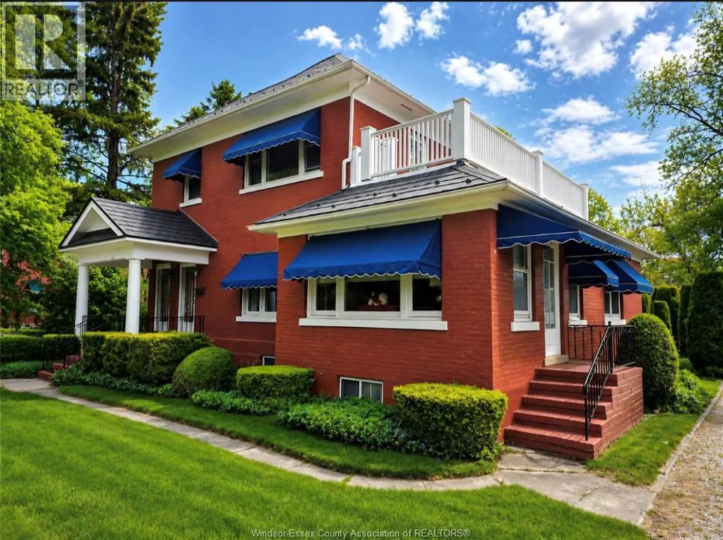 121 DIVISION STREET South