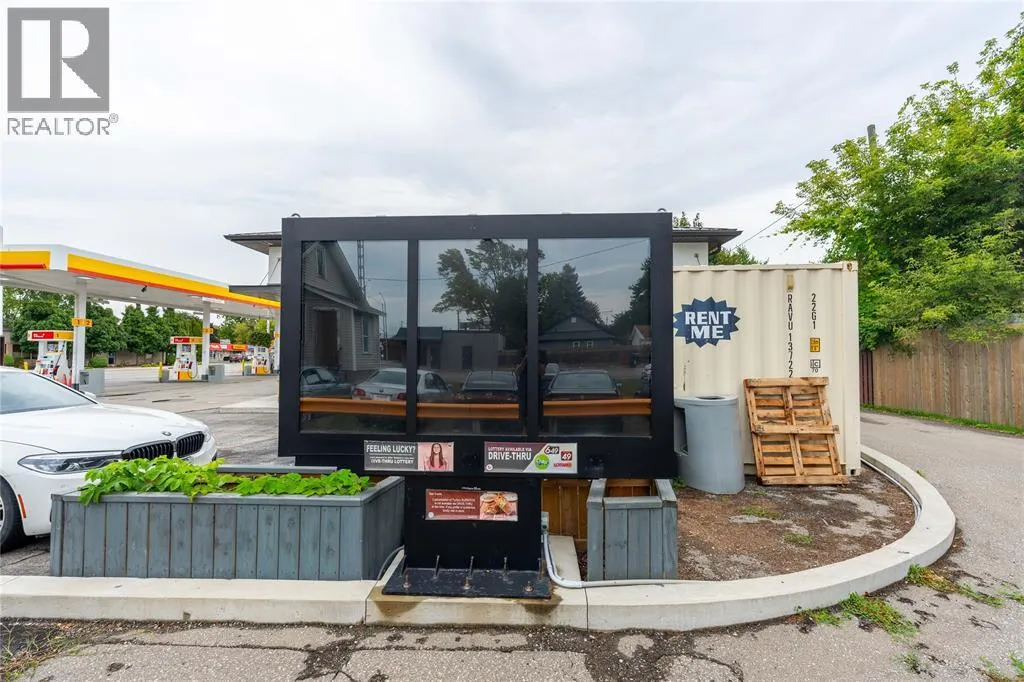 1119 DUFFERIN AVENUE Unit# 2