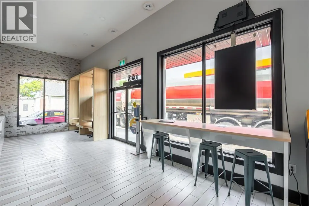 1119 DUFFERIN AVENUE Unit# 2