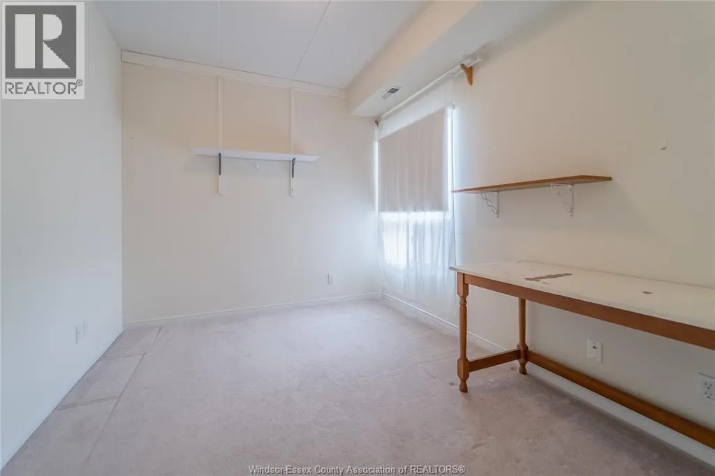 315 Village Grove DRIVE Unit# 301