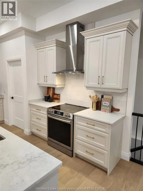 2 MULBERRY COURT