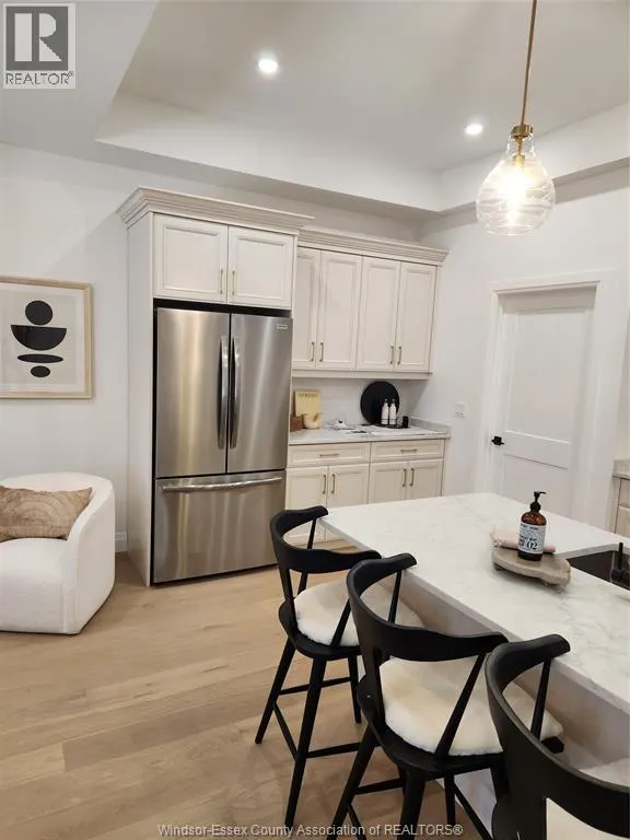 2 MULBERRY COURT