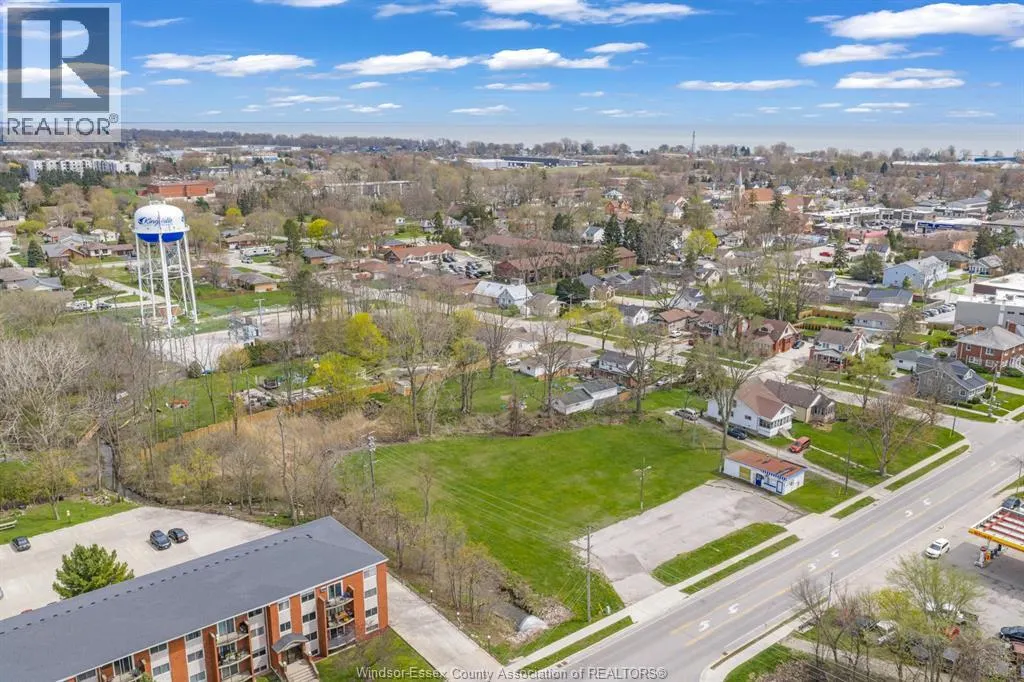 87 Division STREET North