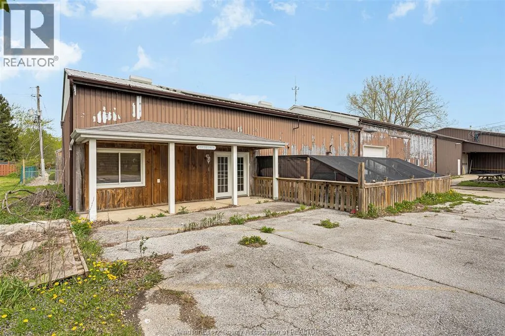 329 COUNTY RD 34 East