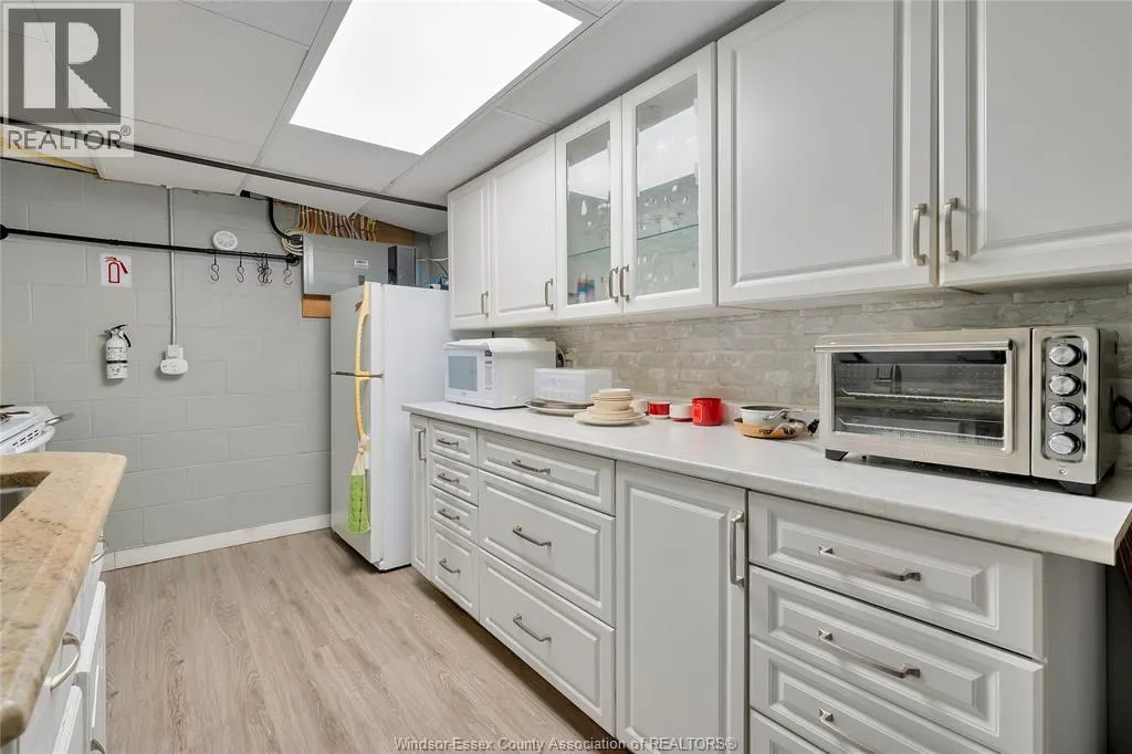 1626 TALBOT ROAD