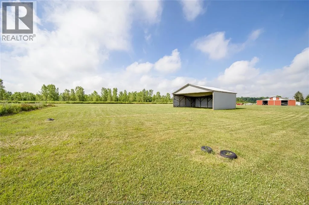 7063 COULTER Sideroad