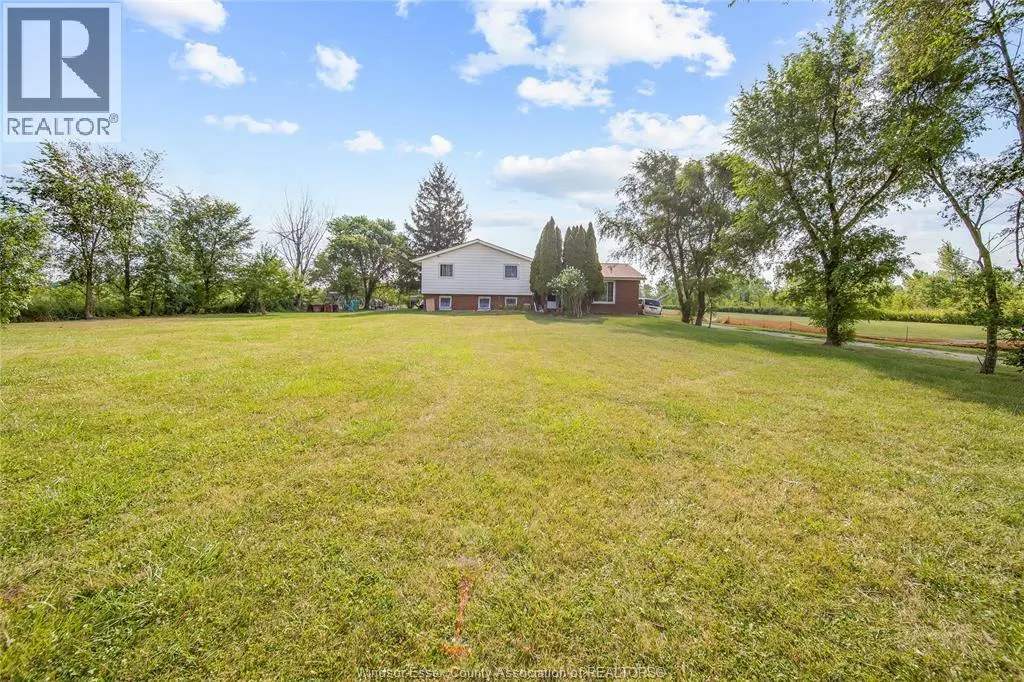 7063 COULTER Sideroad