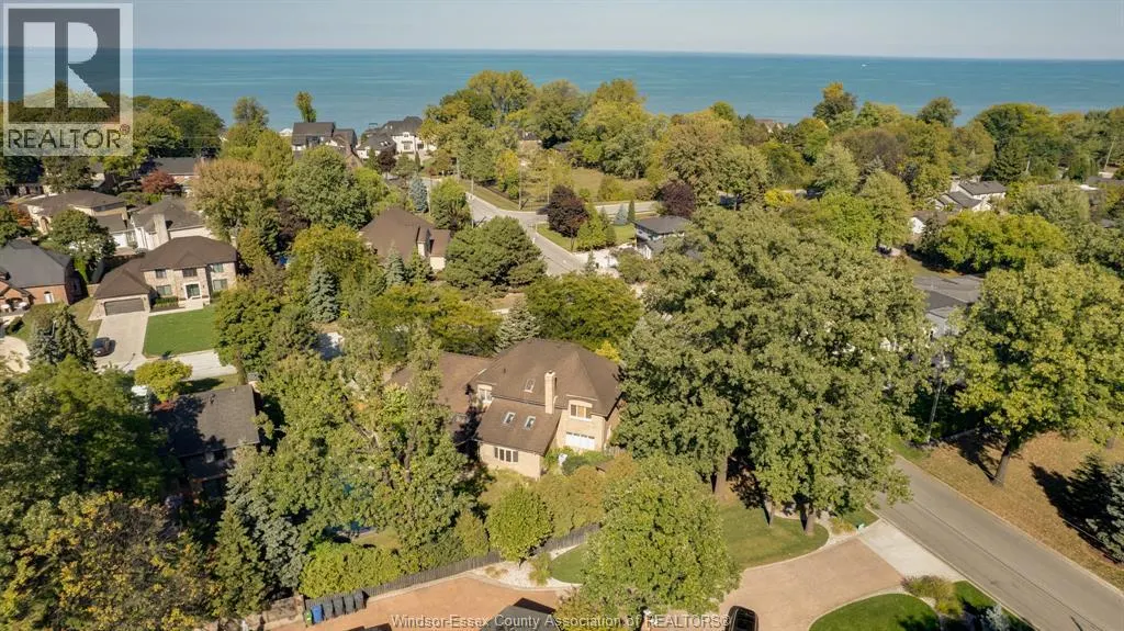 379 ELMGROVE DRIVE