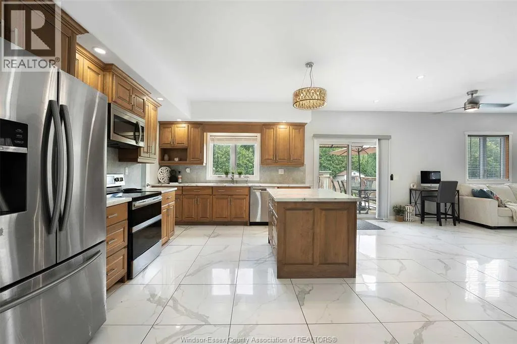 21107 MCLEAN ROAD