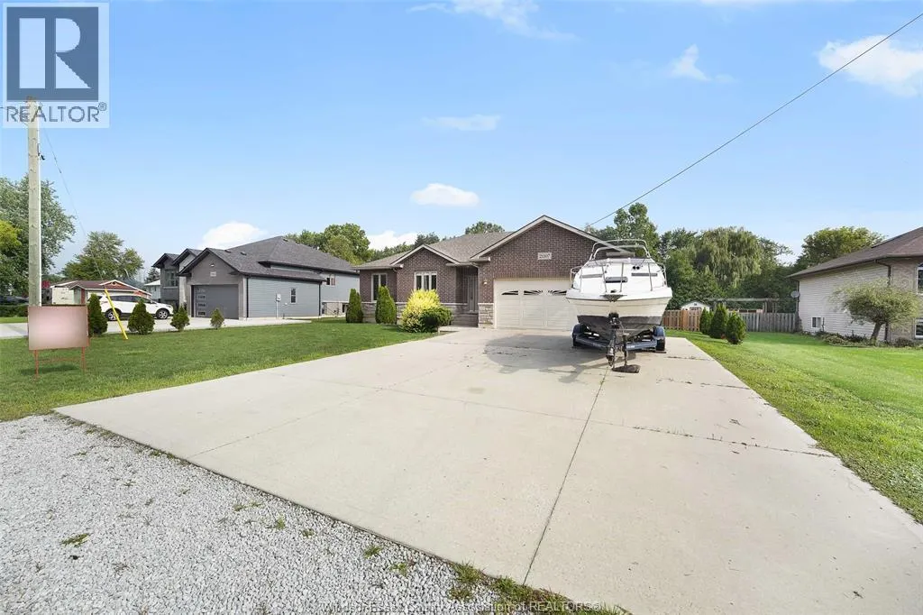 21107 MCLEAN ROAD