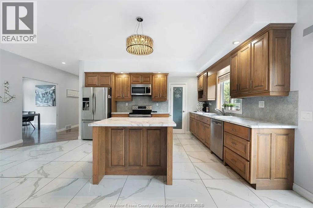 21107 MCLEAN ROAD