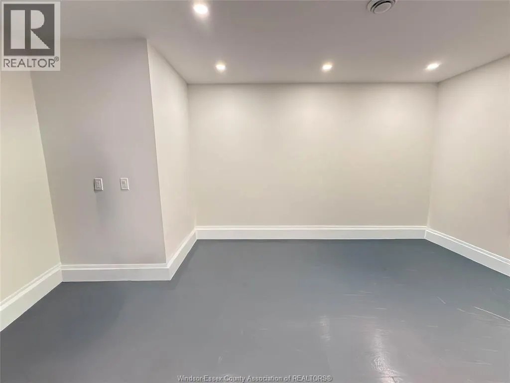 7 CYPRESS POINTE