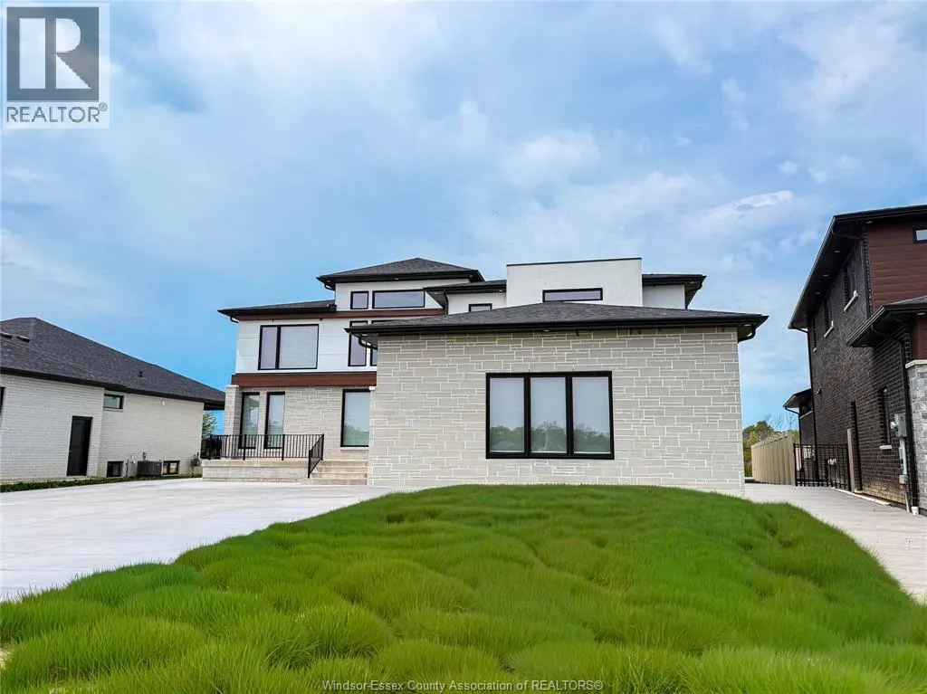 7 CYPRESS POINTE