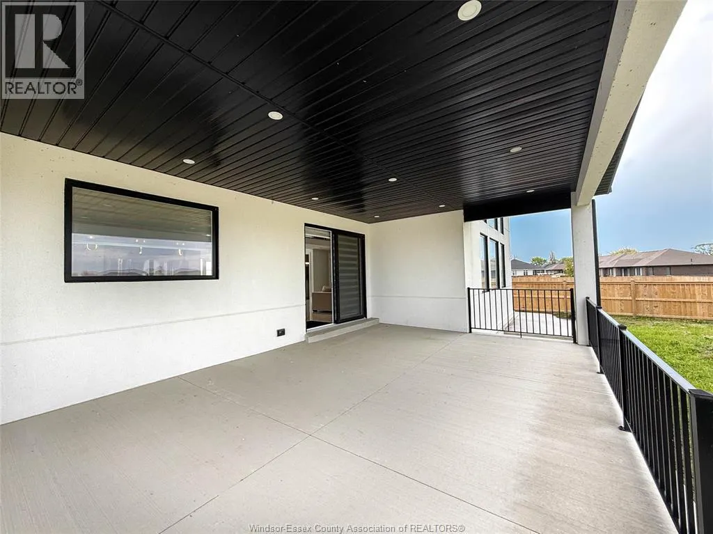 7 CYPRESS POINTE
