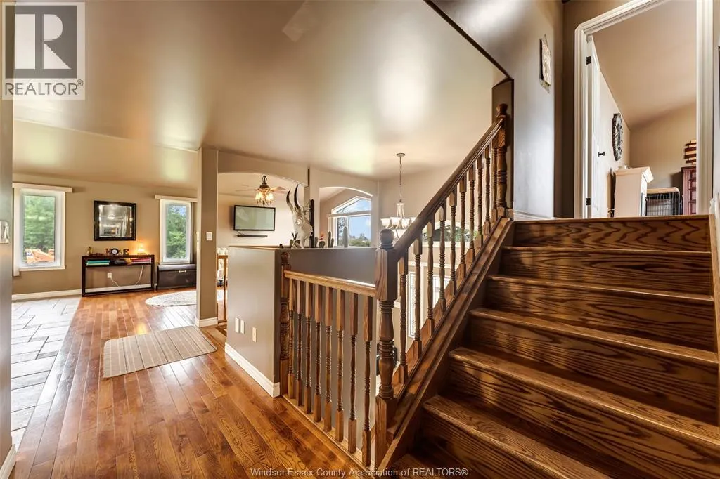 303 Gosfield Townline West