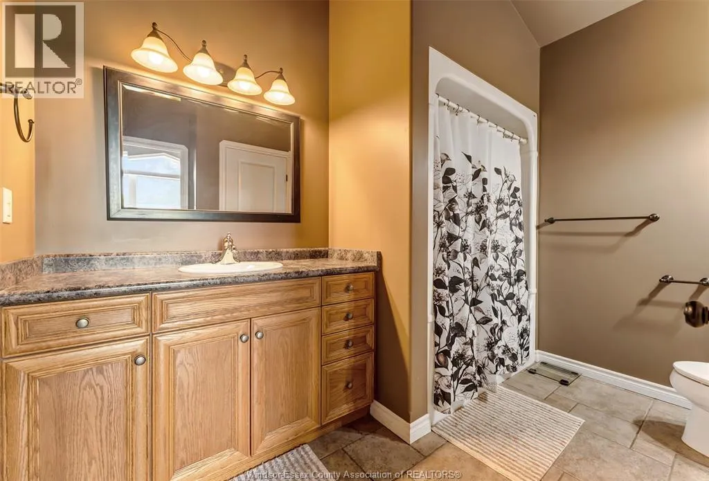 303 Gosfield Townline West