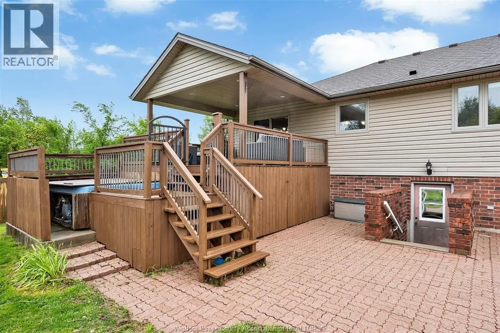 303 Gosfield Townline West
