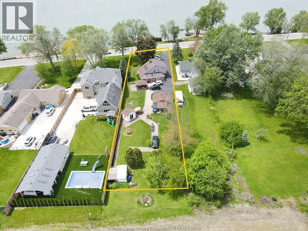 1047 FRONT ROAD South