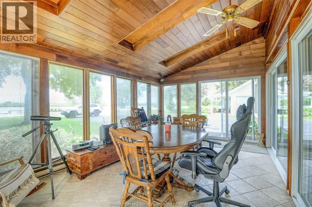1047 FRONT ROAD South