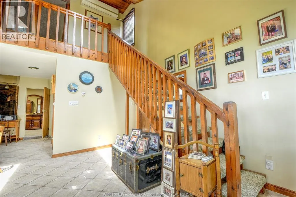 1047 FRONT ROAD South