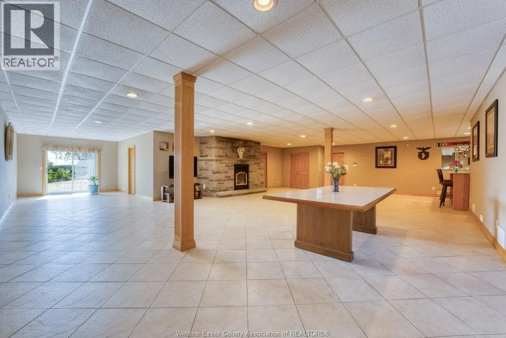 1440 Ridge ROAD