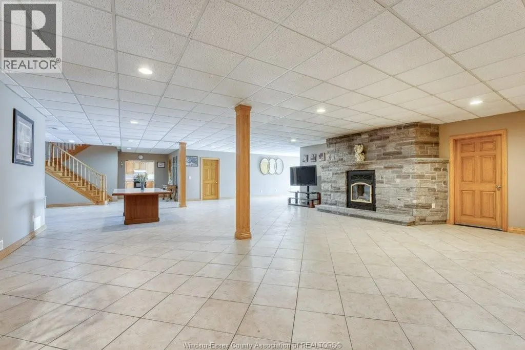 1440 Ridge ROAD
