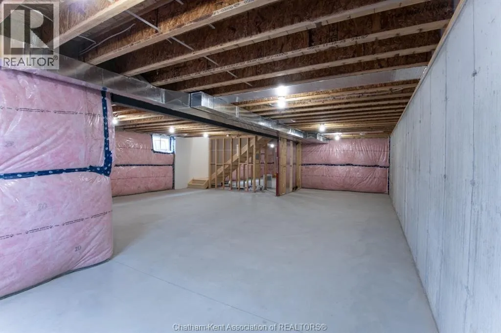 39 DEMALL DRIVE