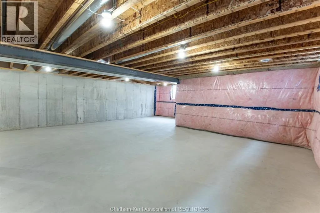 39 DEMALL DRIVE