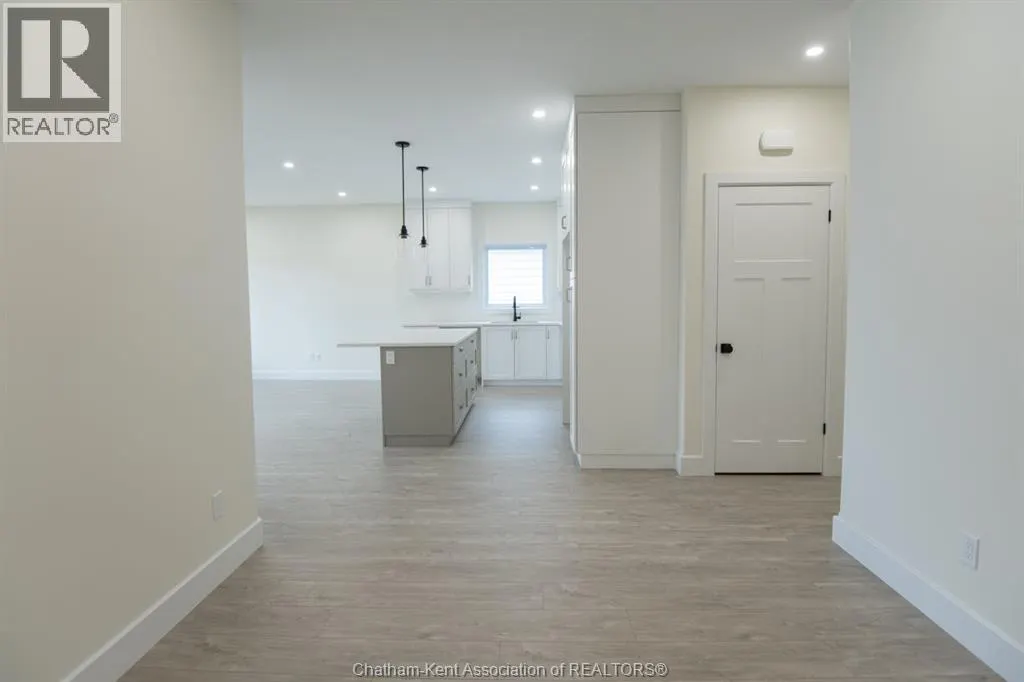 39 DEMALL DRIVE