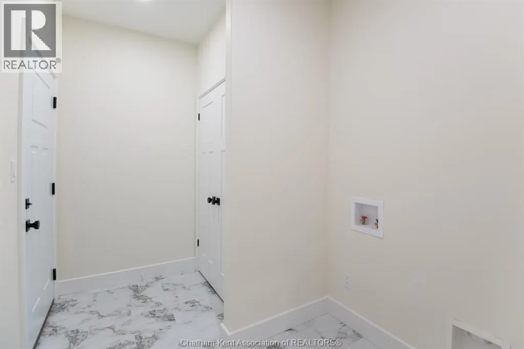 39 DEMALL DRIVE