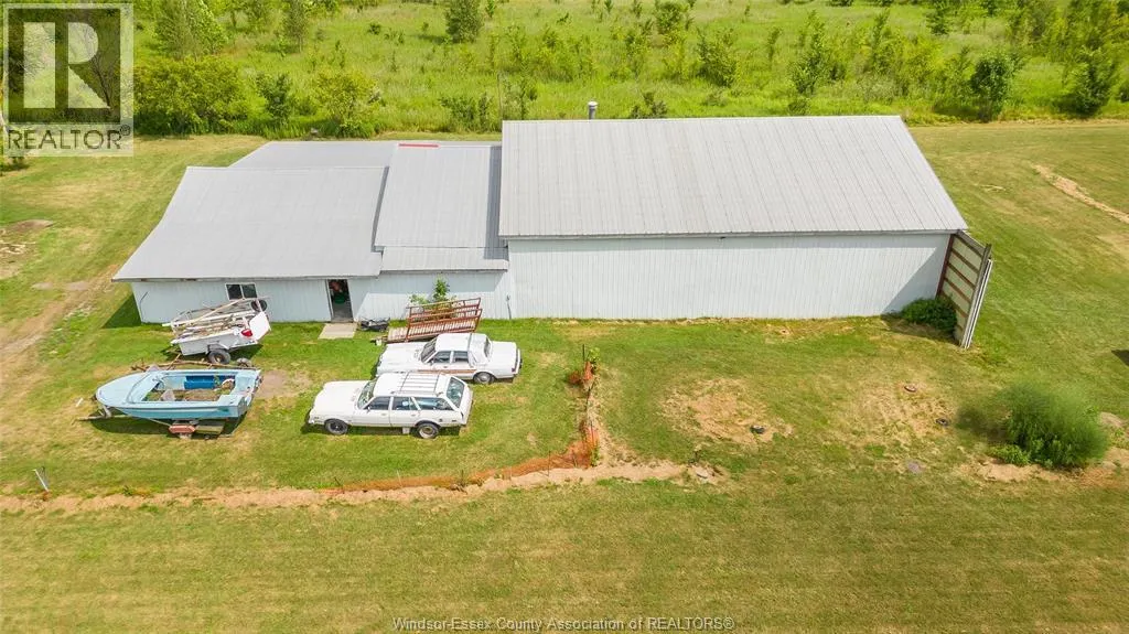 7063 COULTER Sideroad
