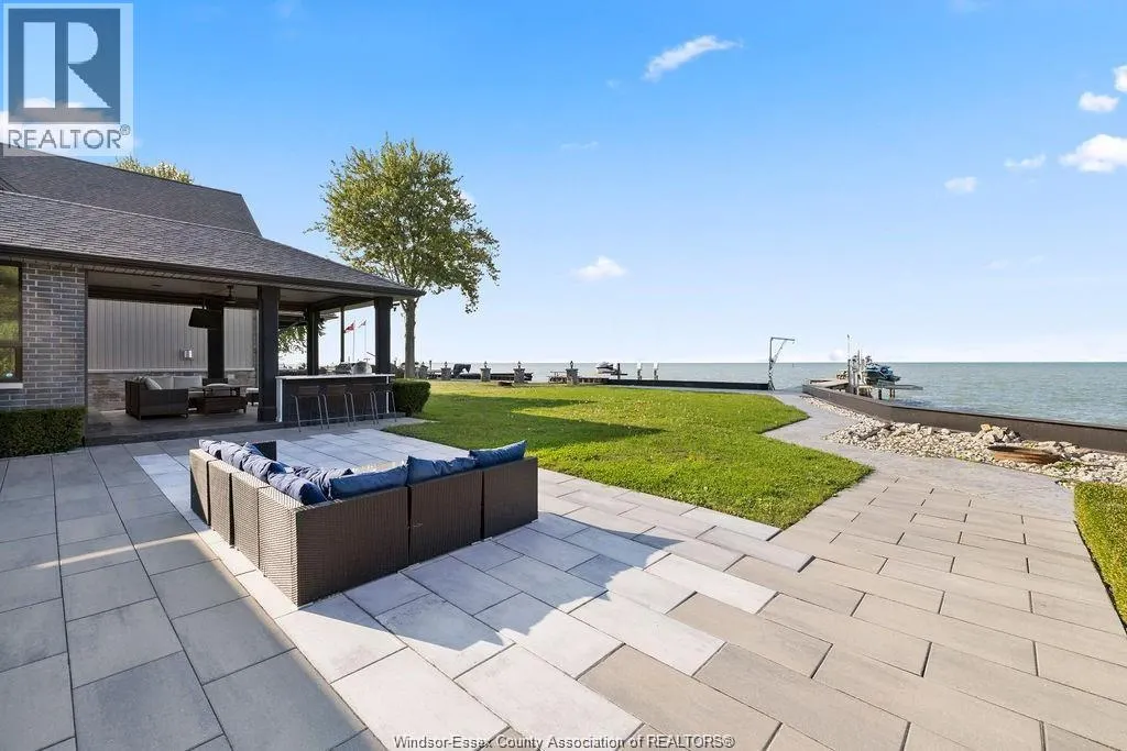 371 CHARRON BEACH