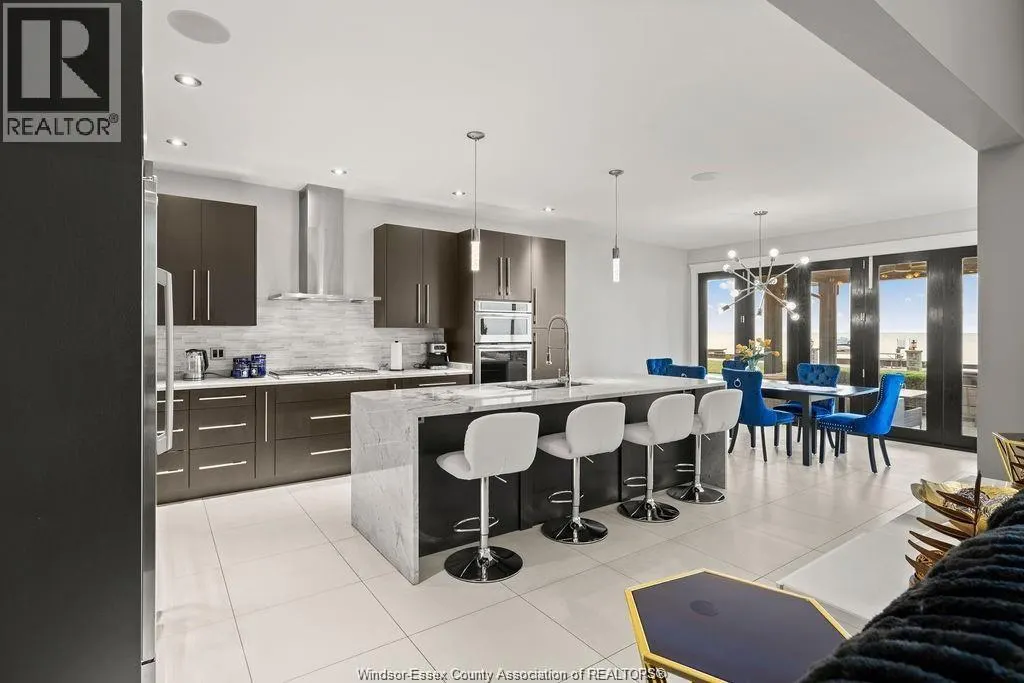 371 CHARRON BEACH