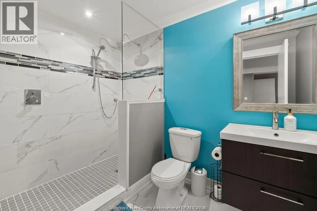 371 CHARRON BEACH