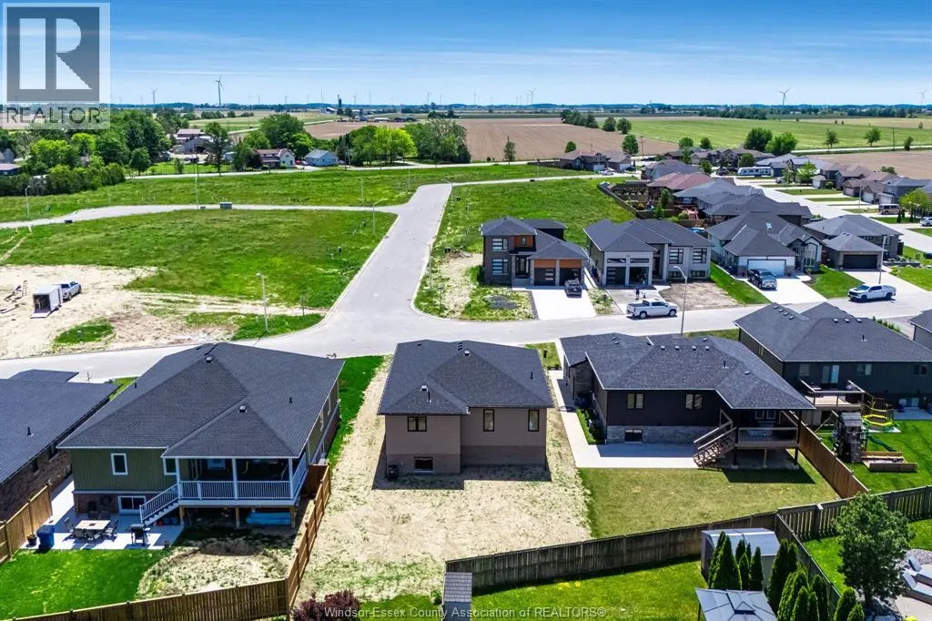 26 Hawthorne CRESCENT