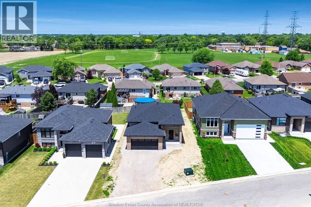 26 Hawthorne CRESCENT