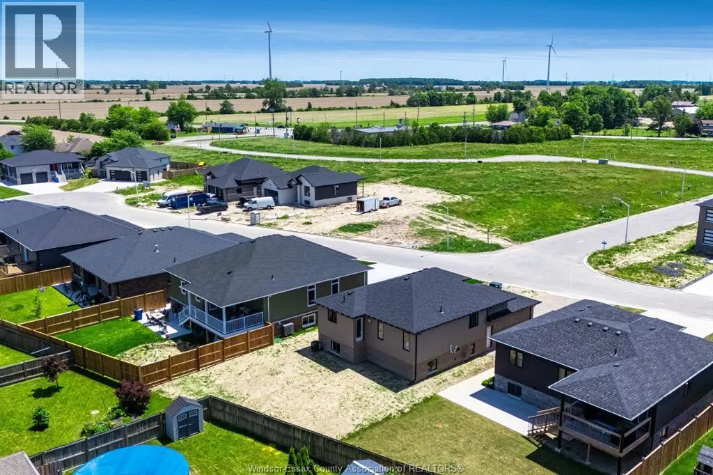 26 Hawthorne CRESCENT