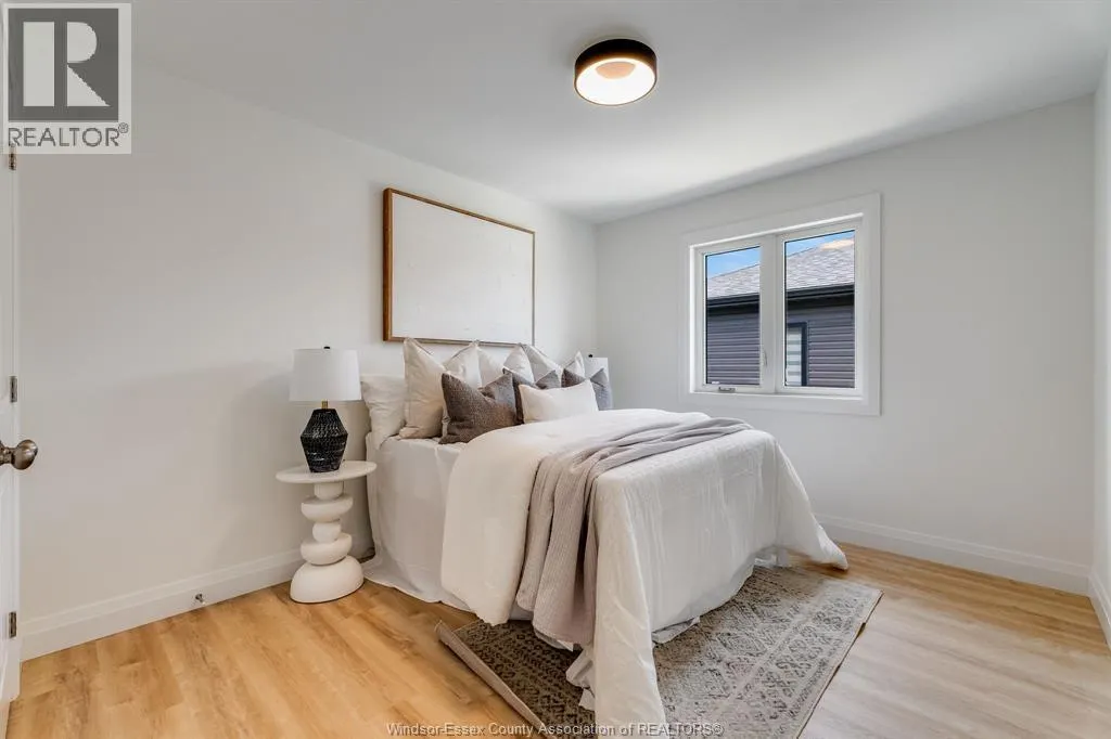 26 Hawthorne CRESCENT