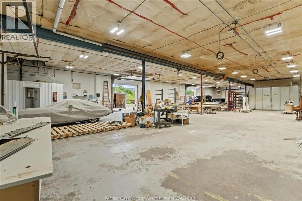 203 SINASAC STREET East