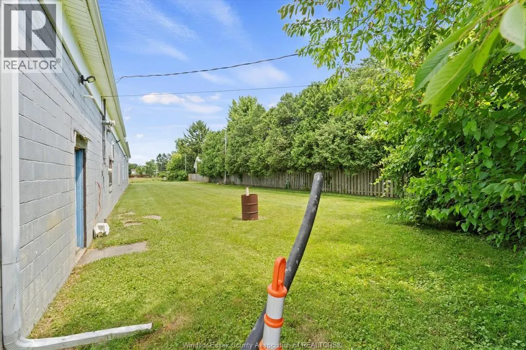 203 SINASAC STREET East