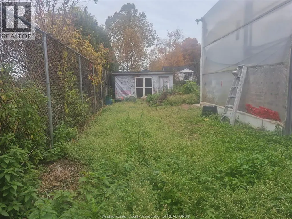 725 Mersea Rd 6 East