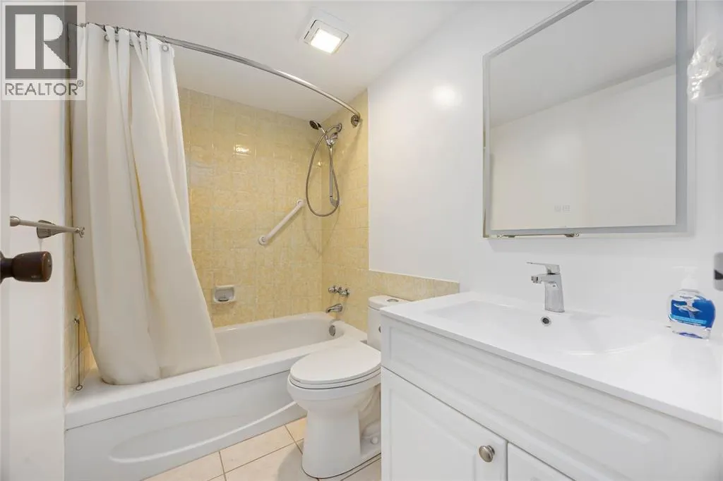 155 FRONT STREET North Unit# 1306