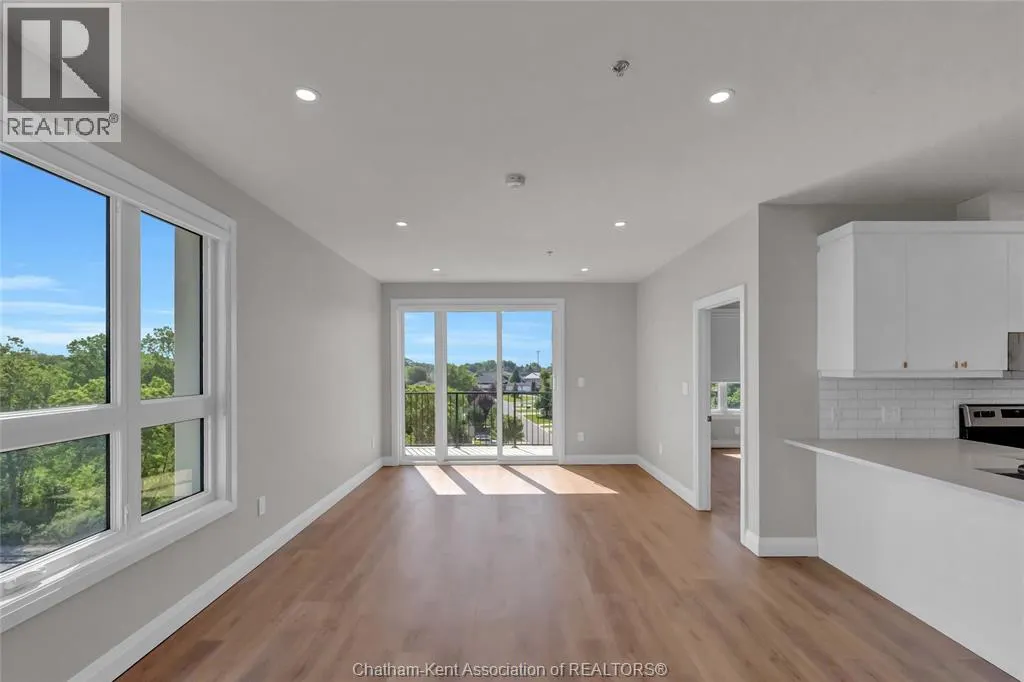 50 Nazarene ROAD Unit# 527