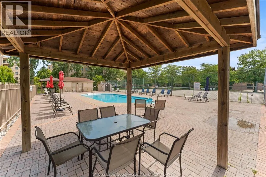 310 VILLAGE GROVE DRIVE Unit# 213